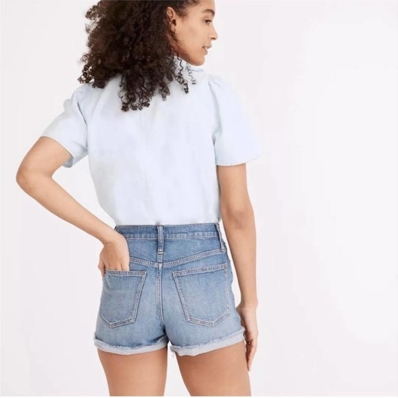 Madewell High Rise Denim Shorts in Quintell - Picture 2 of 10